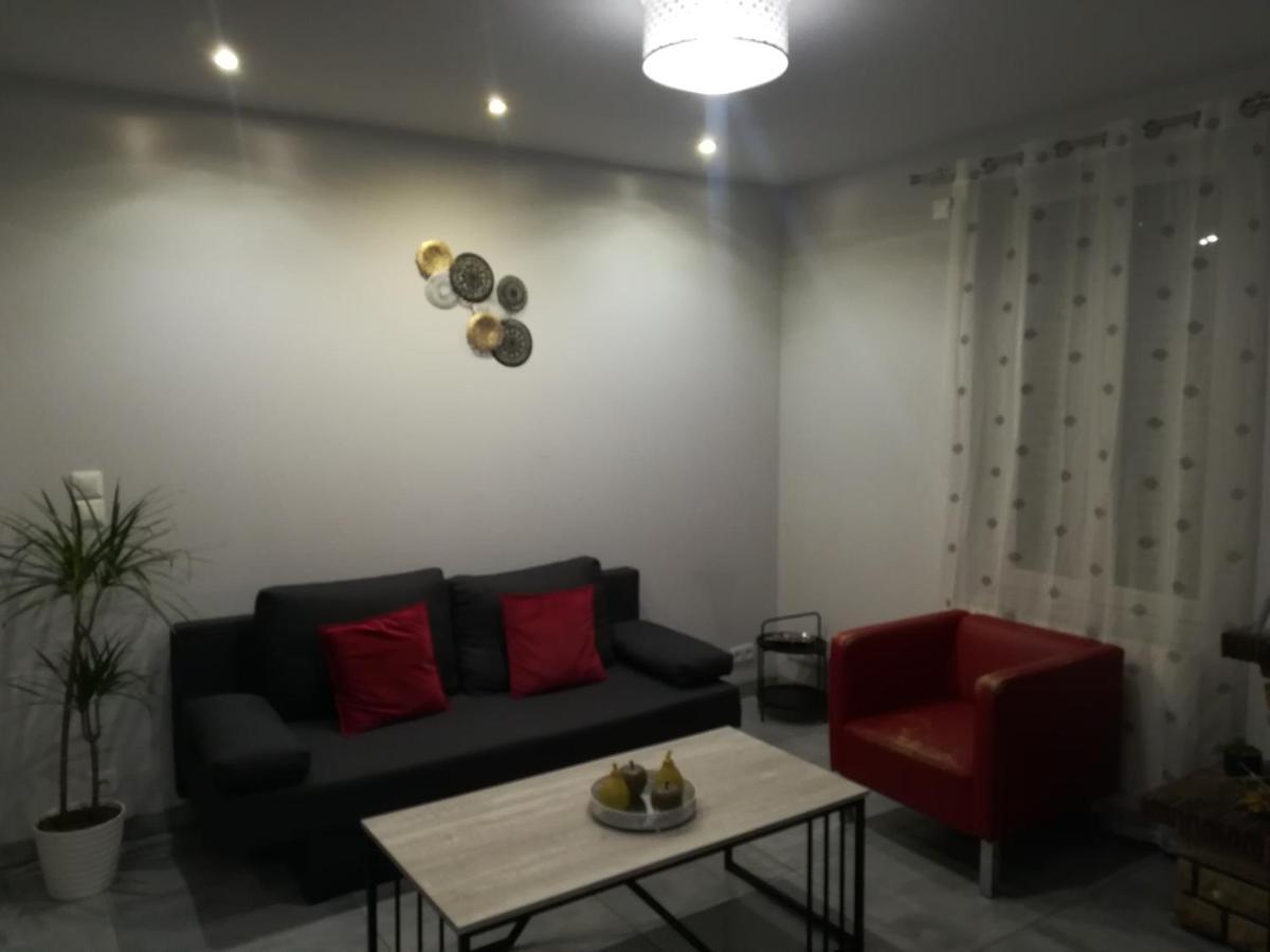 אלברטוויל Residence Lawawi Pres De La Gare Au Calme מראה חיצוני תמונה