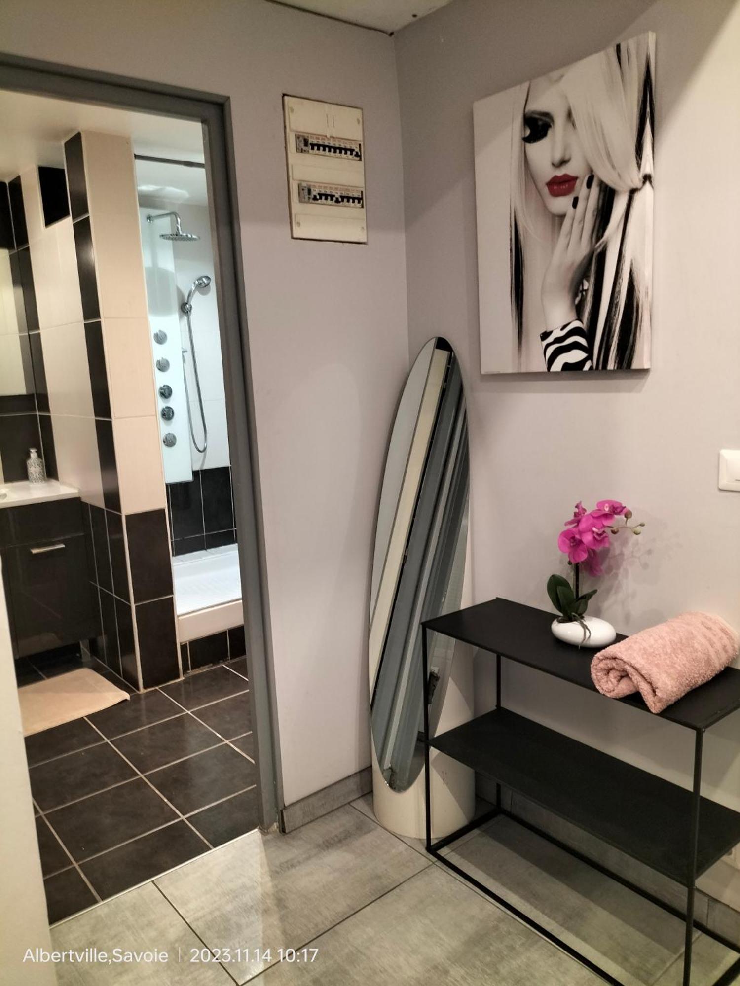 אלברטוויל Residence Lawawi Pres De La Gare Au Calme מראה חיצוני תמונה